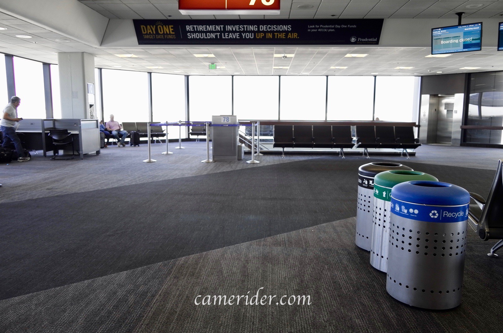 LeicaTとエルマリートでサンフランシスコ空港撮影